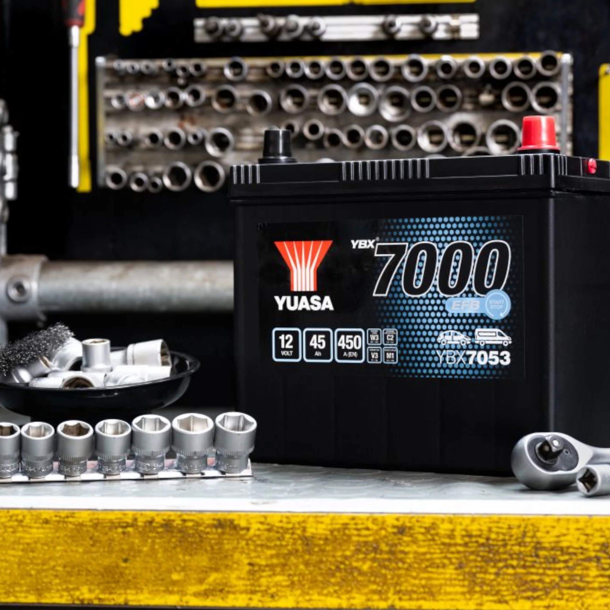 YUASA YBX7053 EFB Start/Stop Starterbatterie  12V 45Ah 450A(EN)
