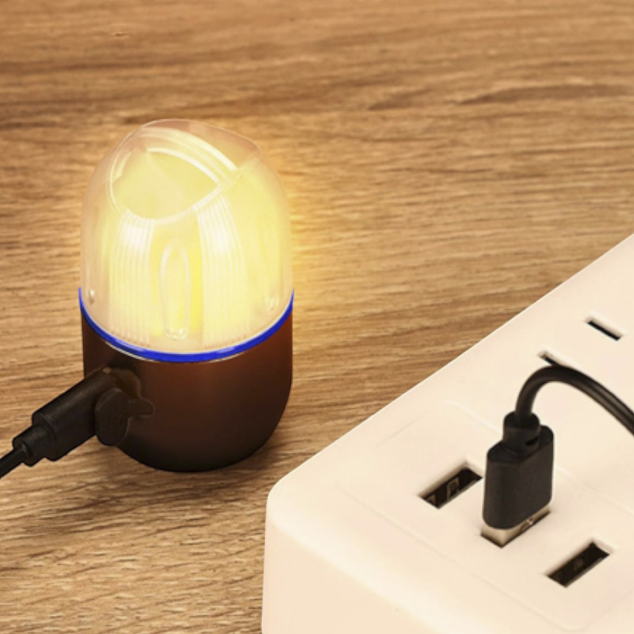 XCell MULTI-Light Roly Poly inkl. Li-Poly Akku  max. 253 Lumen inkl. Tripod + Umhängeband