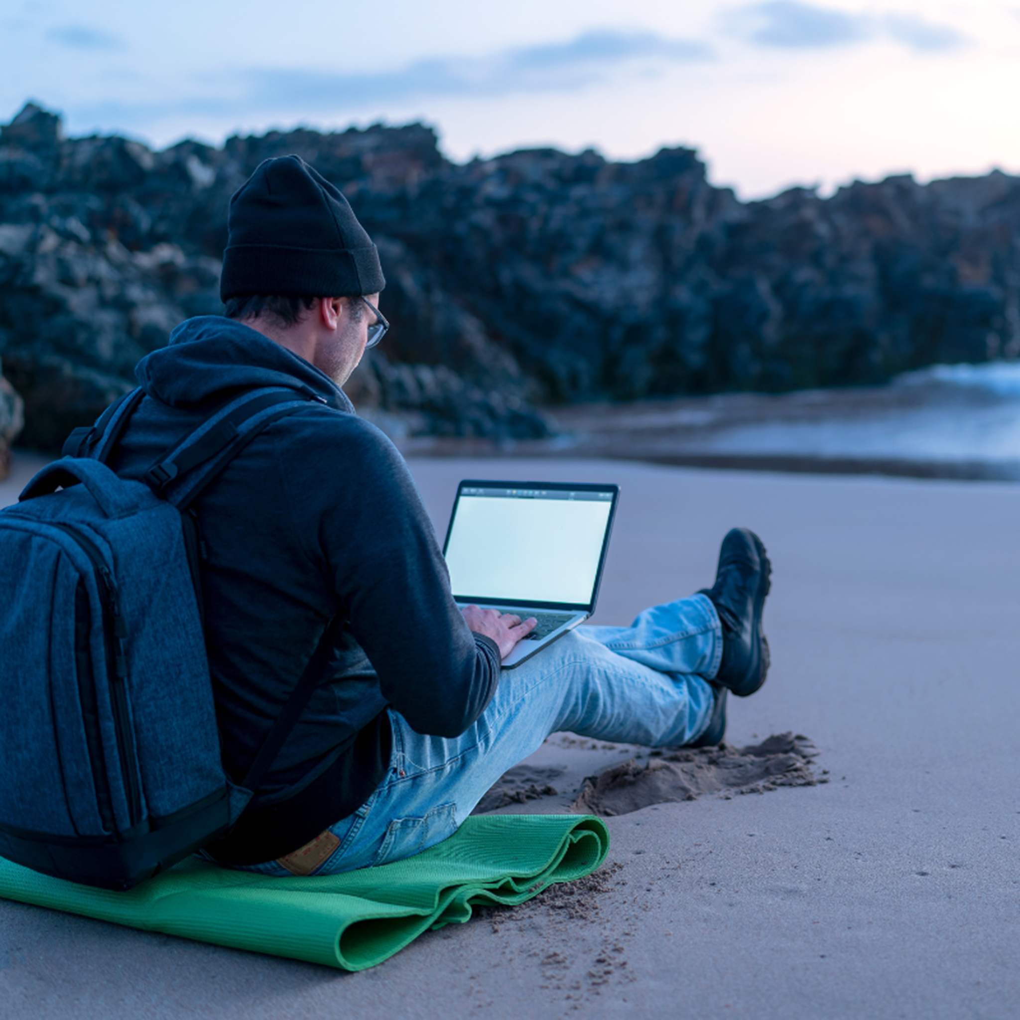 TRIMAXX PPS 1.2 easy  Portable Powerstation  992Wh LiFePo4  Tragbare Stromversorgung in Kofferformat inkl. Wechselrichter bis 1200Watt Dauerlast